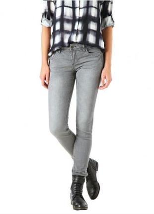 Женские джинсы mango olivia skinny