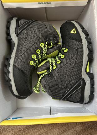 Водонепроницаемые ботинки 3