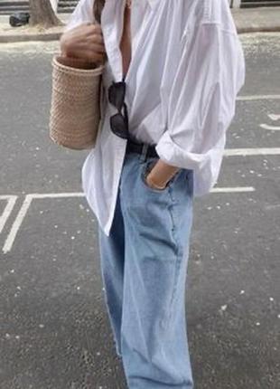 Базова біла сорочка оверсайз