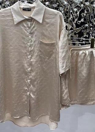 Костюм з шортами в стилі balenciaga ml