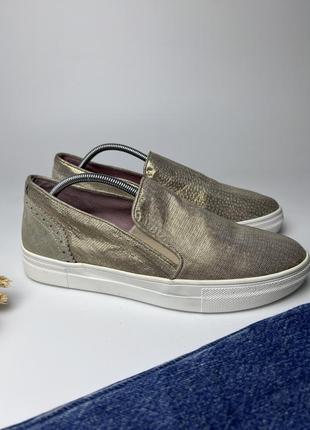 Лофери hush puppies, сша