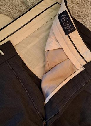 Мужской пиджак в вертикальную полоску