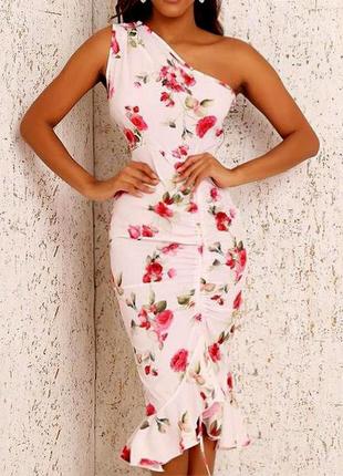 Распродажа платье prettylittlething миди на одно плечо