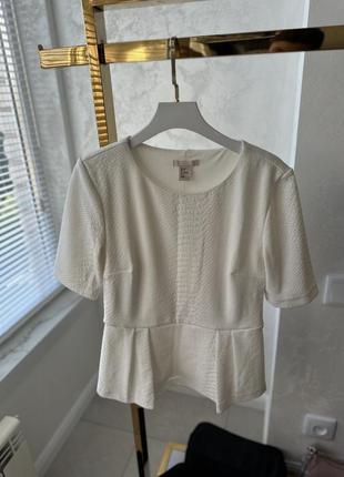 Біла-молочна блуза