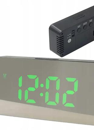 Настольные часы 1826 от сети и батареек, электронные часы с будильником, белый дисплей 9089