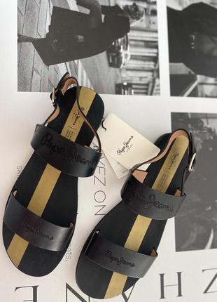 Босоніжки , сандалі, босоножки pepe jeans