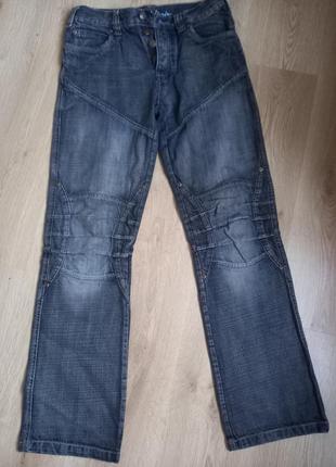 Вінтажні , чоловічі джинси, розмір s-m.
