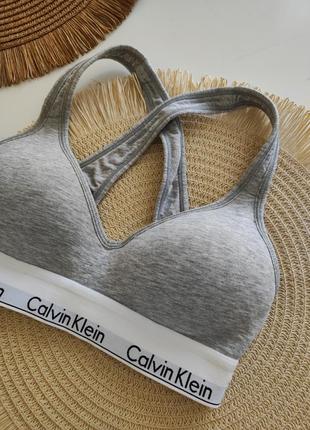 Бюстгальтер calvin klein бюстгальтер топ calvin klein2 фото