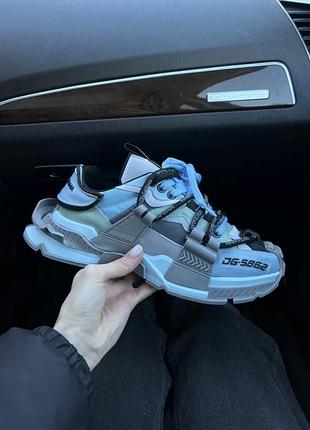 Dg space blue