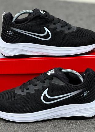 Чоловічі кросівки nike