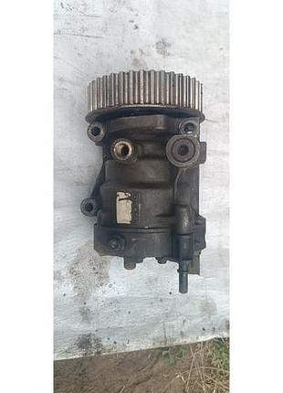 Компрессор кондиционера 8200087225 renault