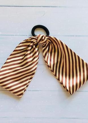 Резинка для волосся з бантом твіллі для гульки резинка на пучок