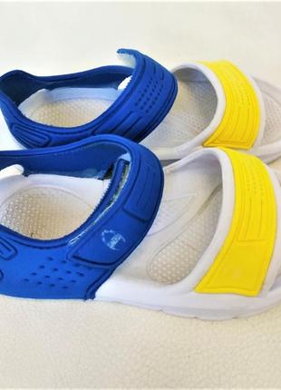 Сандалии, босоножки  champion  размер 31 стелька 18.5