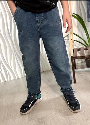 Трендові джинси для хлопців вільного крою3 фото