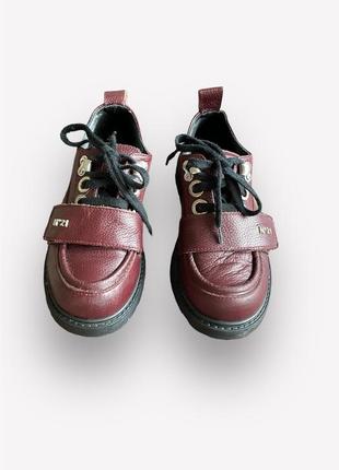 Кожаные лоферы n21