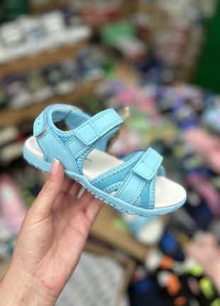 Босоножки 2