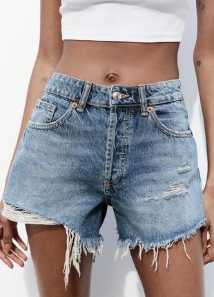 Джинсові шорти з потертостями zara нова колекція!