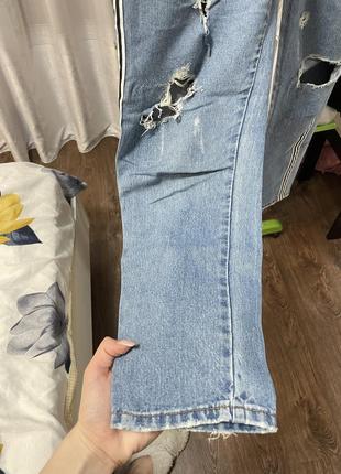 Порванные джинсы2 фото