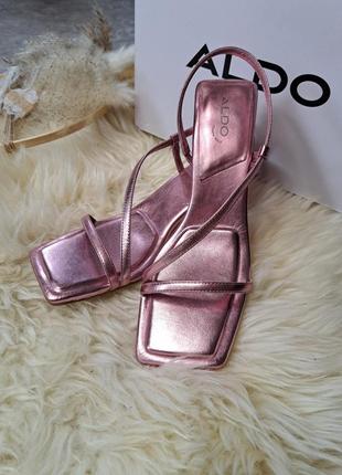 Босоніжки aldo