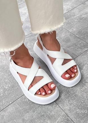Босоножки кожа 36-40