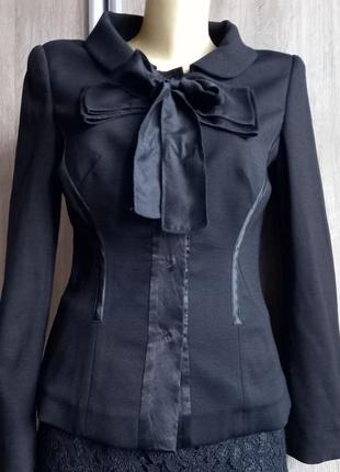 Alberta ferretti дизайнерський жакет з шовковим бантом