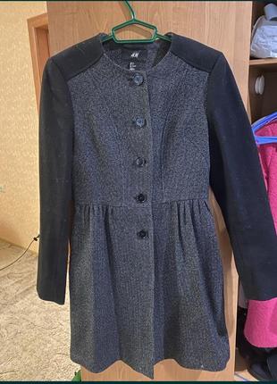 Стильное пальто бренда h&m