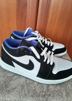 Кроссовки кожаные Air Jordan 1 Mid GS Alternate Multi