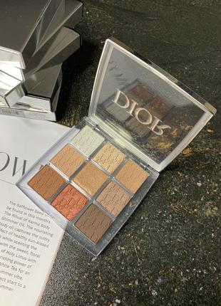Палетка тіней dior backstage eyeshadow palette 001 nude essentials