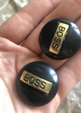 Пуговицы boss