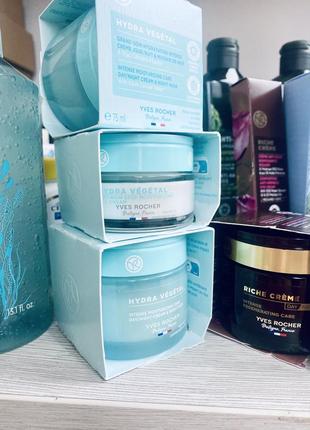 Зволожуючий крем для обличчя гідра вежеиаль hydra yves rocher3 фото