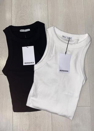 Футболка-безрукавка в рубчик от bershka🎀