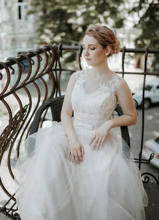 Весільна сукня