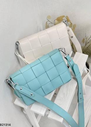 Сумка голубая bottega плетение кожа