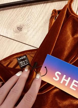 Шикарна нова оксамитова сукня міді/ брендове плаття з розрізами