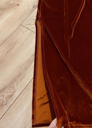 Шикарна нова оксамитова сукня міді/ брендове плаття з розрізами