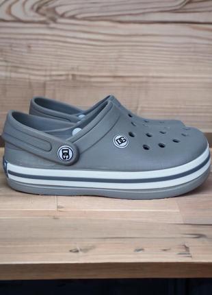 Практичні, зручні крокси, крокс, сабо сірого та чорного кольору!