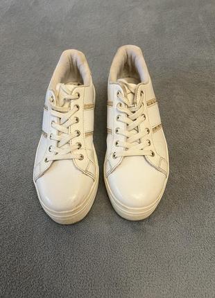 Кросівки жіночі new look