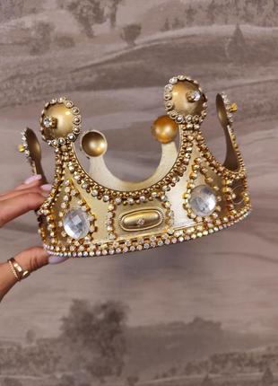 Корона золотая диаметр 18 см