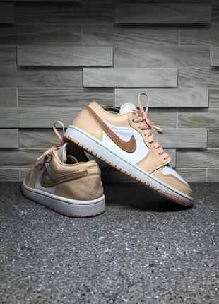 Сникерсы jordan air jordan 1 low . оригинал