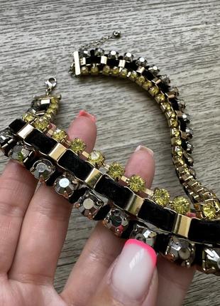Украшение на шею ободок с камнями и велюром под золото zara