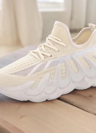 Кроссовки женские 35-40 бежевые