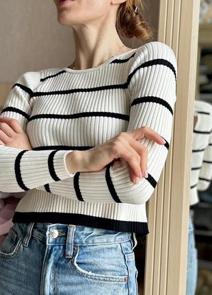 Кофта с открытой спинкой zara
