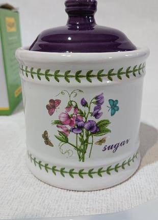 Сахарница с ложкой