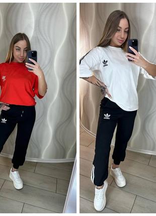 Спортивный костюм adidas