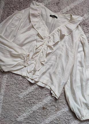 Ніжна легка об'ємна блуза ,р.м