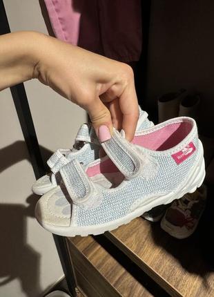 Ортопедичні сандалі/ капці у садочок renbut