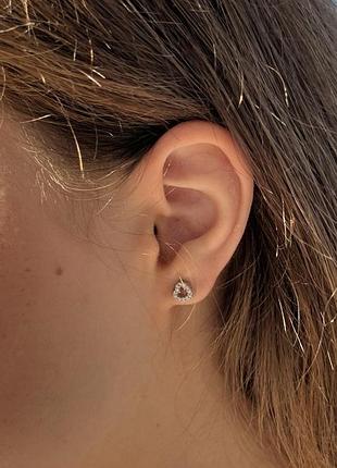 Брендовые серьги, гвоздики, серебро 925, камни