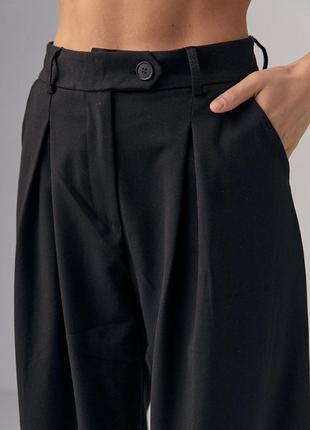 Женские классические брюки со складками - черный цвет, m (есть размеры)3 фото