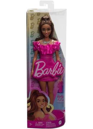 Лялька barbie "модниця" в рожевій мінісукні з рюшами1 фото