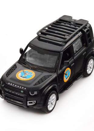 Автомодель серии шевроны героев - land rover defender 110 - гур мо